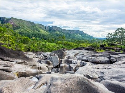 10 lugares instagramáveis pelo mundo: Vale da Lua 10 lugares instagramáveis pelo mundo: Vale da Lua