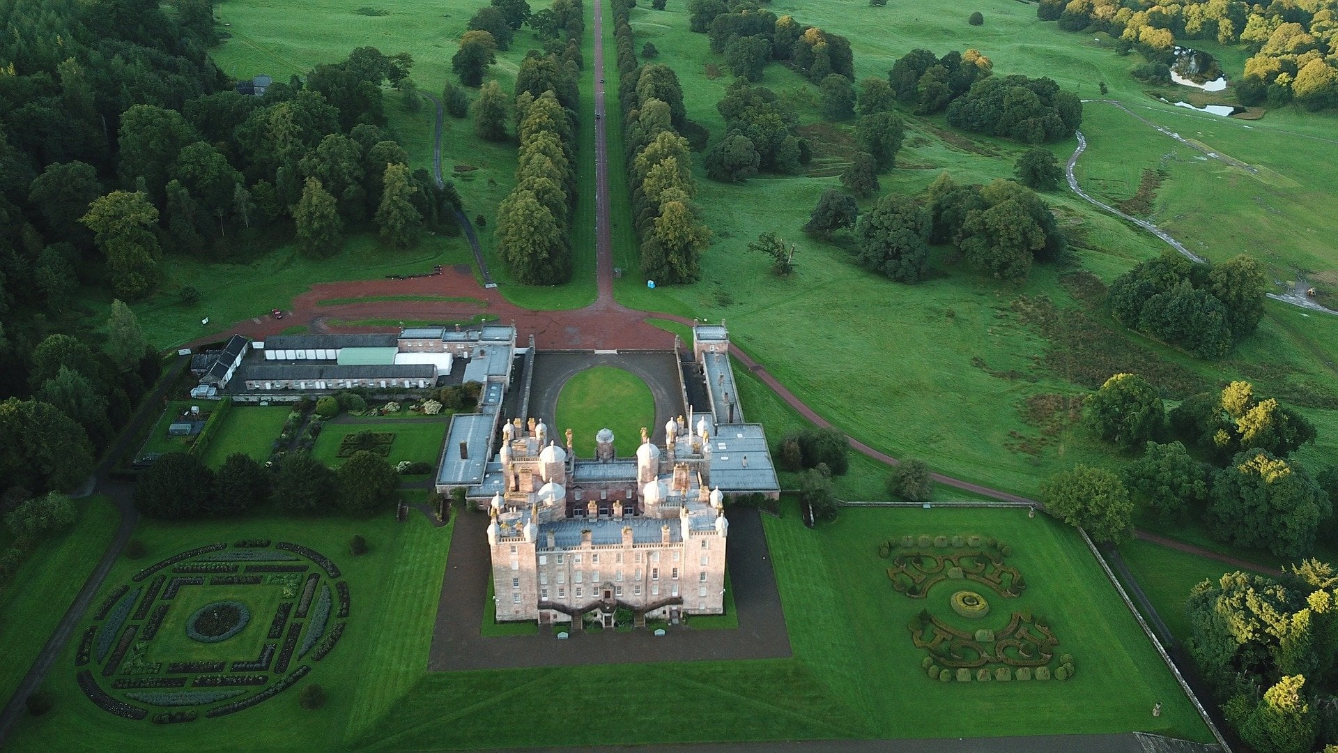 Cenário de Outlander Bellhurst Manor